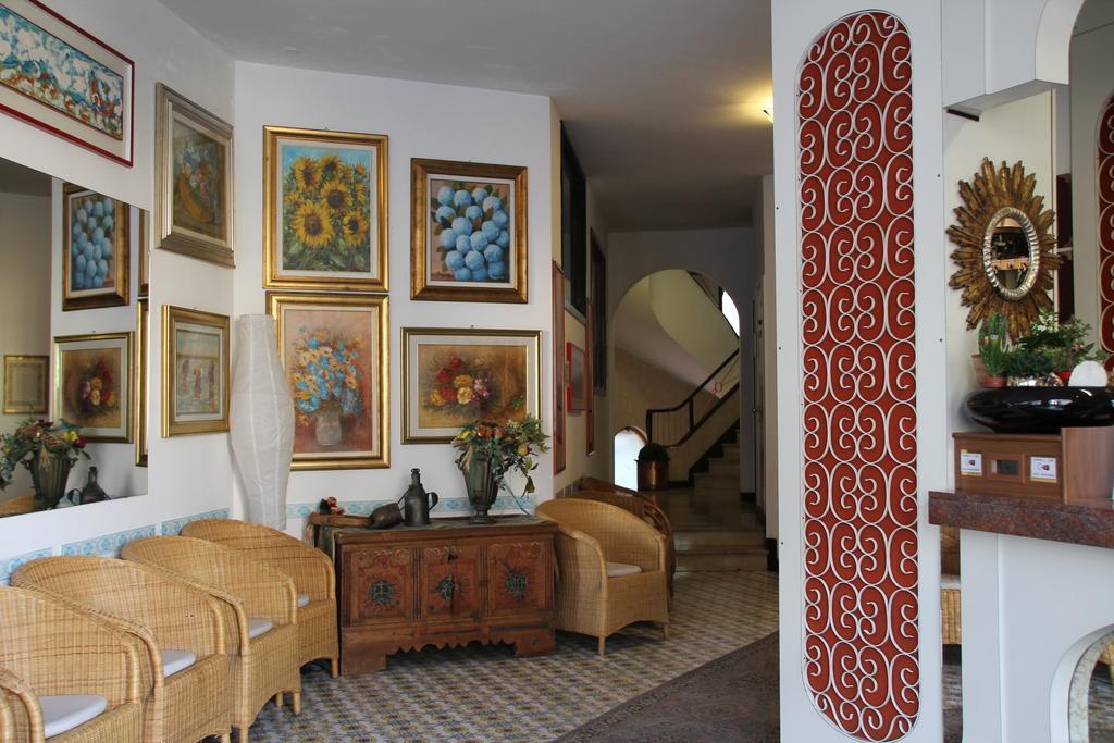Hotel Paco Pietra Ligure Exterior photo